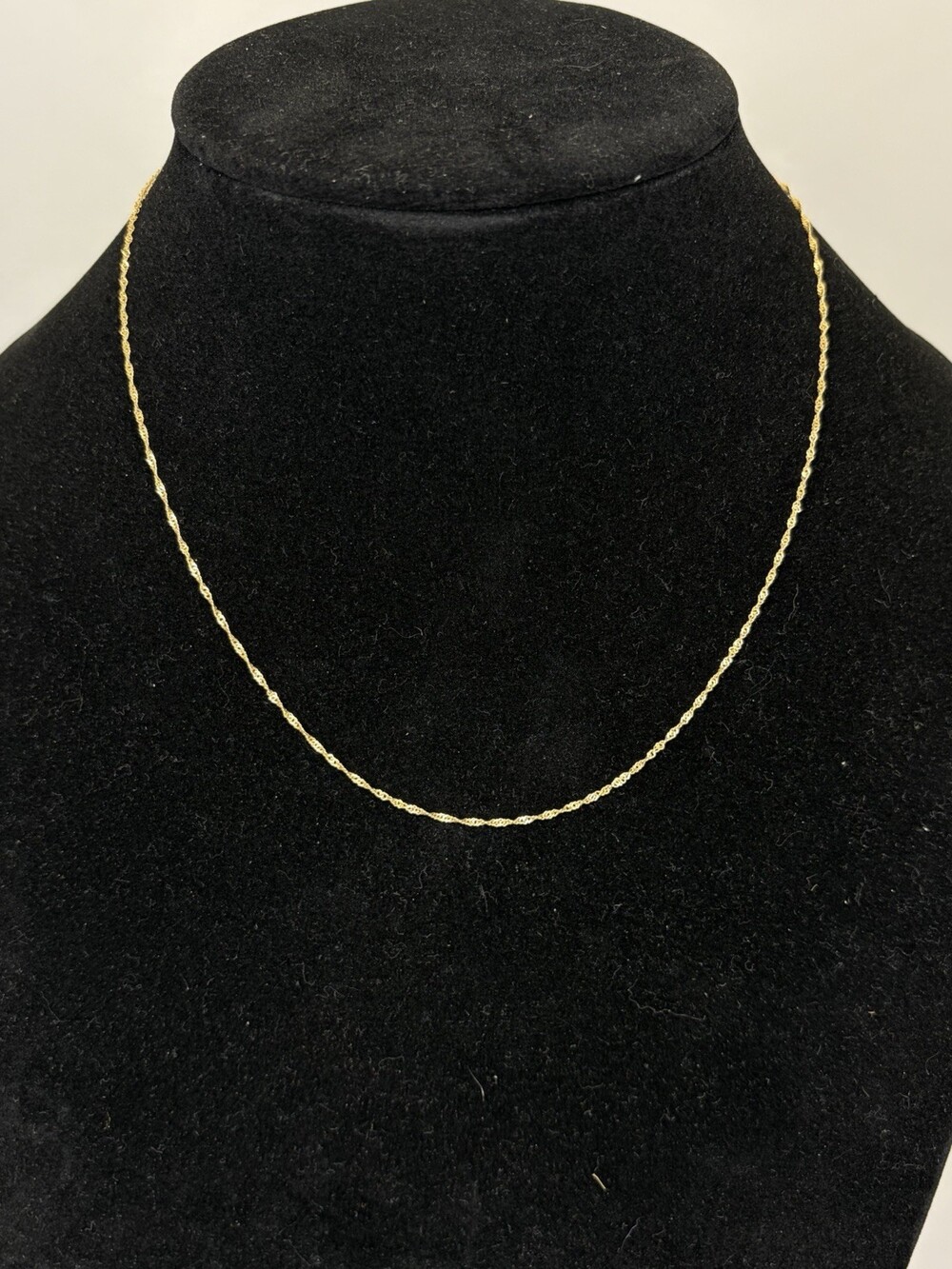 Solid 14K Yellow Gold 18" Singapore Chain Necklace Twisted Link
